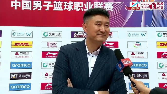 运动员在获