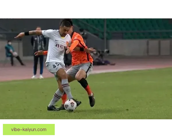 马伦在边路突破表现稳健，持续为球队创造更多进攻机会