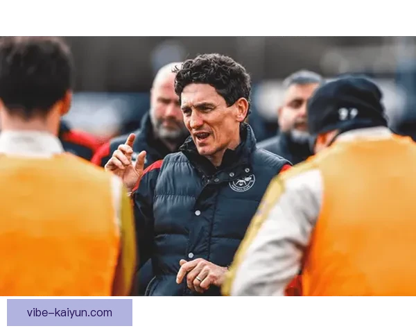 英超阿森纳队整体表现稳健，近期状态回暖值得关注